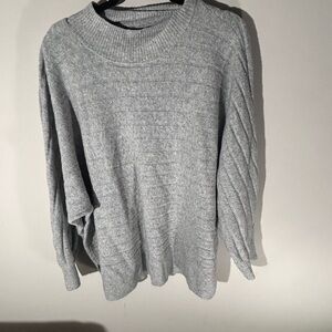 Cynthia Rowley Light Gray Crew Neck Sweater
